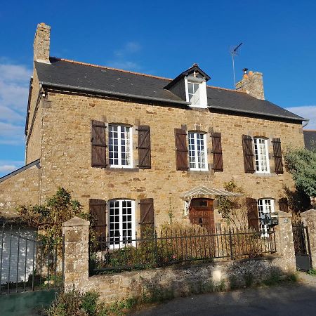 Rozeliande Villa Roz-sur-Couesnon Exteriör bild