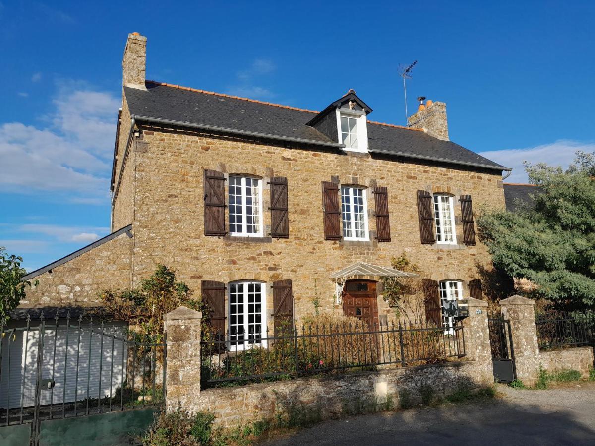 Rozeliande Villa Roz-sur-Couesnon Exteriör bild